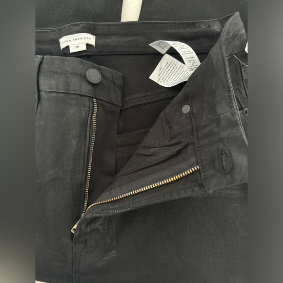 NWT Good American Coated Straight Leg Jeans, Size 15 (32 inch waist) - Picture 13 of 14